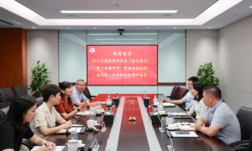 浙江乍浦經濟開發區（嘉興港區）黨工委副書記、管委會副主任盛琴琴蒞臨桐昆調研