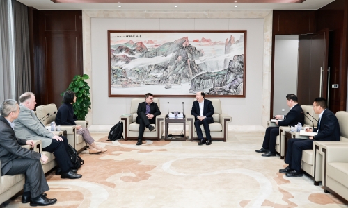 科氏技術(shù)總裁Adam Sackett一行訪問桐昆