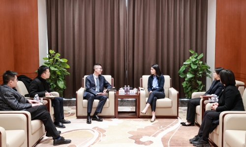 寧波銀行嘉興分行行長(zhǎng)胡海東蒞臨桐昆調(diào)研