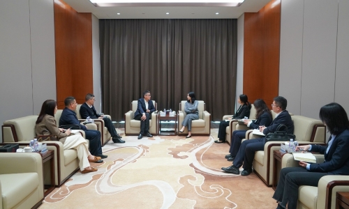 中國銀行嘉興分行行長婁永海蒞臨桐昆調研