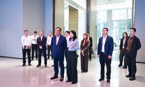 中國移動浙江公司黨委書記、董事長、總經理楊劍宇蒞臨桐昆調研