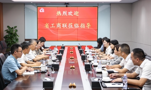 浙江省委統(tǒng)戰(zhàn)部副部長、省工商聯(lián)黨組書記鄭敏強(qiáng)蒞臨桐昆調(diào)研